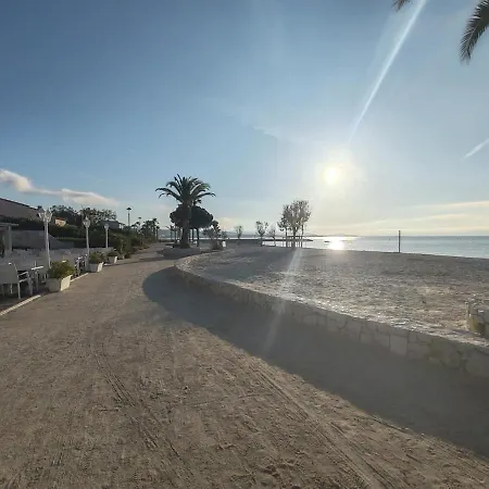 Апартаменты Studio Beach