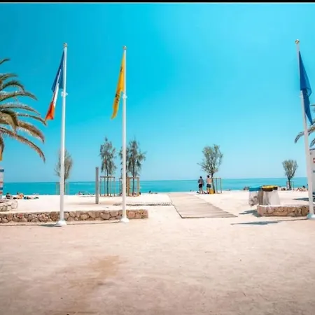 Studio Beach Апартаменты